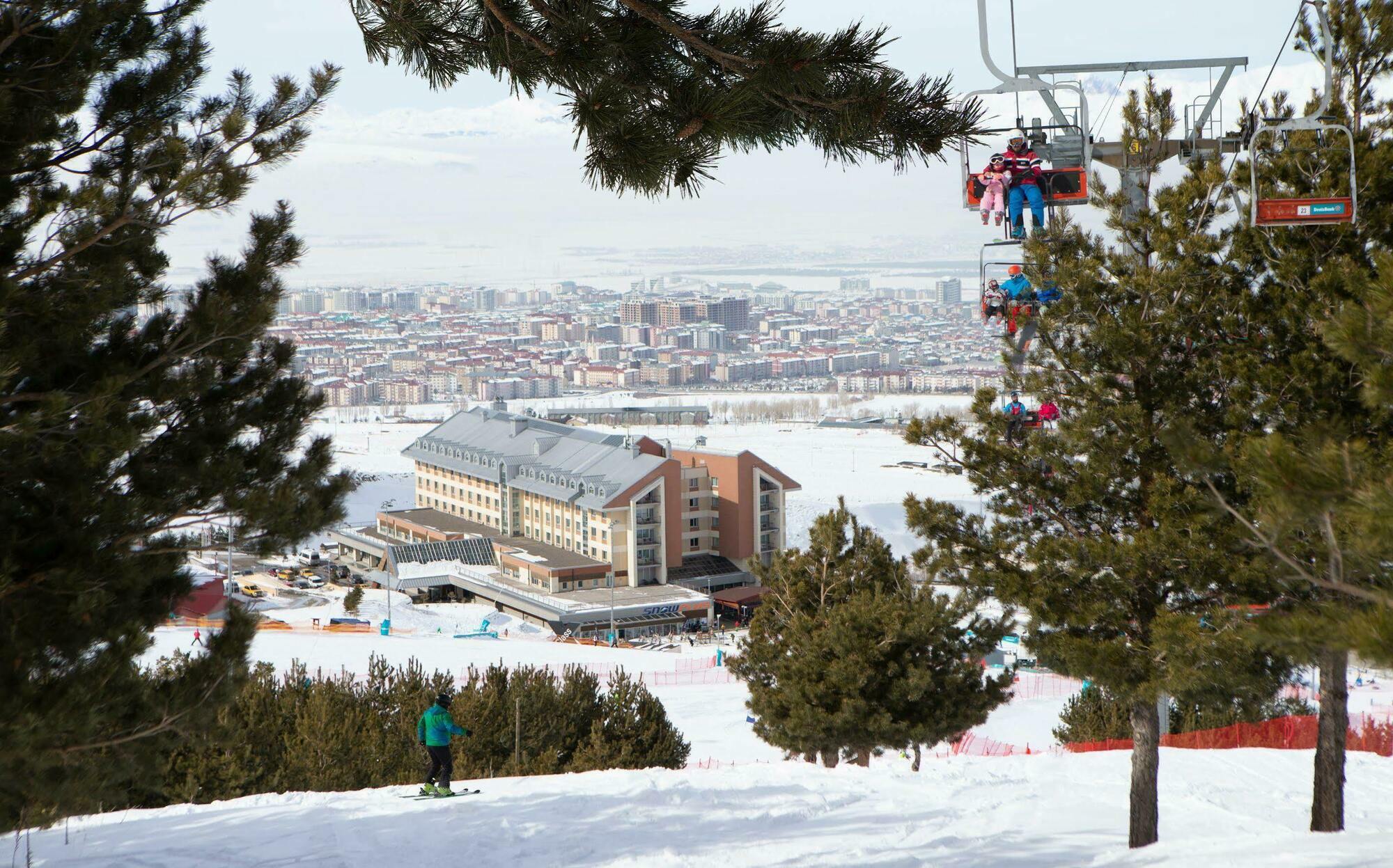 Sway Hotels Erzurum Exteriör bild